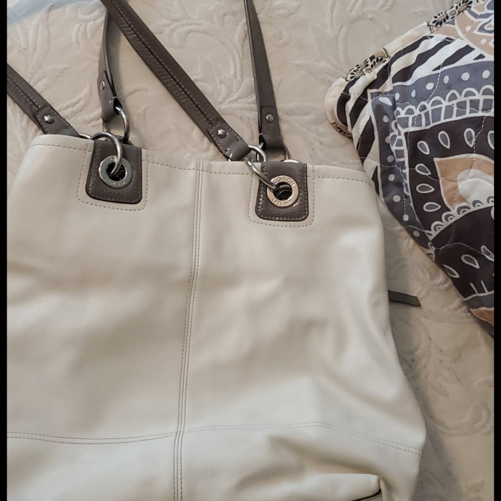 COACH Shoulder bag - Picture 4 of 7